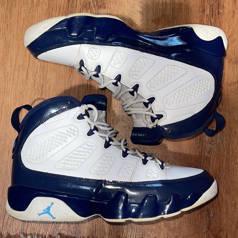 Air Jordan 9 Retro UNC Pearl Blue (Midnight Navy)